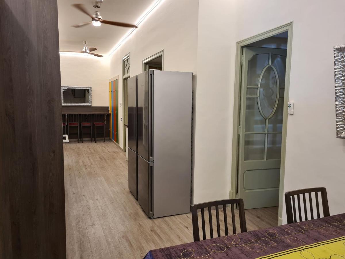 Apartaments Vicus 3 Con Vistas A La Plaza Mayor De 维克 外观 照片