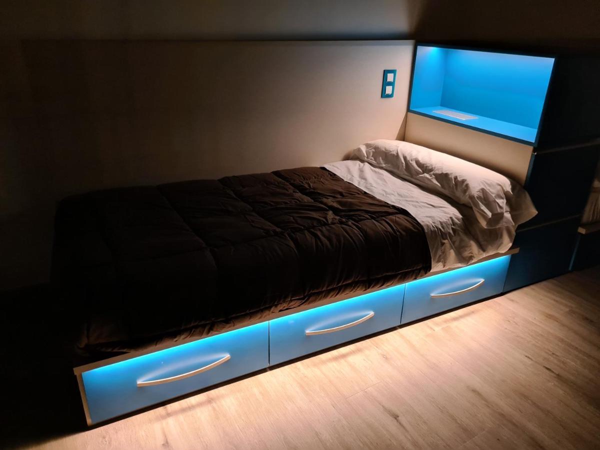 Apartaments Vicus 3 Con Vistas A La Plaza Mayor De 维克 外观 照片