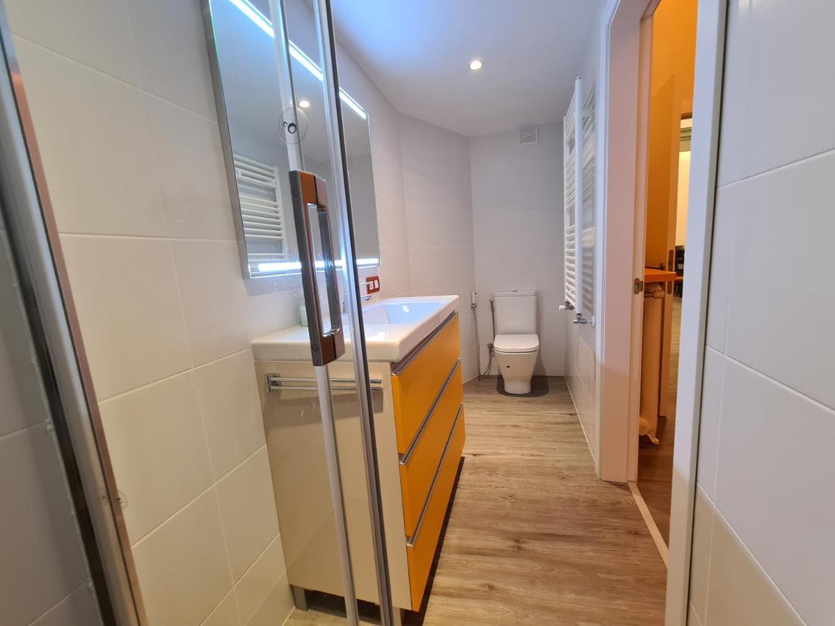 Apartaments Vicus 3 Con Vistas A La Plaza Mayor De 维克 外观 照片