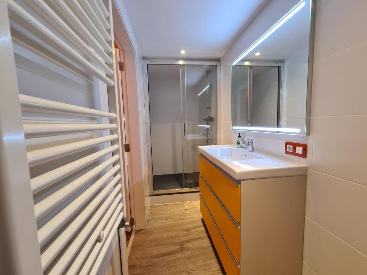 Apartaments Vicus 3 Con Vistas A La Plaza Mayor De 维克 外观 照片