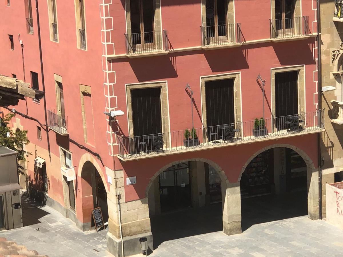 Apartaments Vicus 3 Con Vistas A La Plaza Mayor De 维克 外观 照片