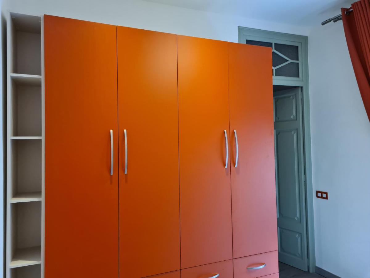 Apartaments Vicus 3 Con Vistas A La Plaza Mayor De 维克 外观 照片